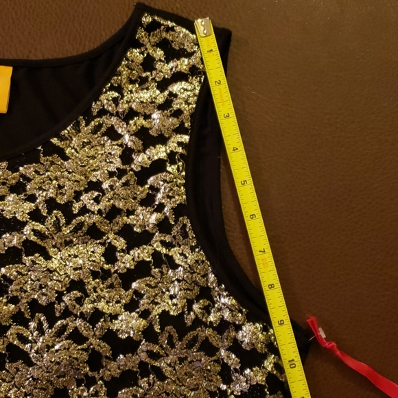 Ruby Rd. Sleeveless top - Picture 5 of 5